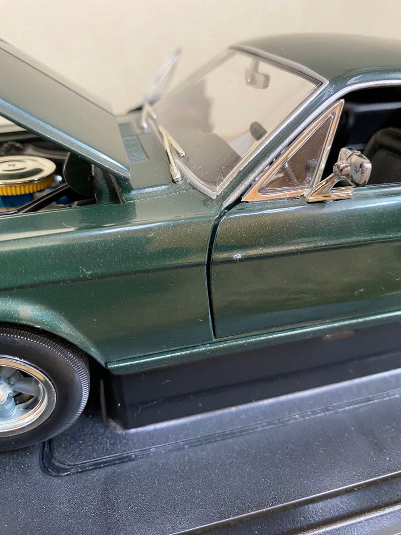 ミニカー BULLITT FORD MUSTANG & DODGE CHARGER