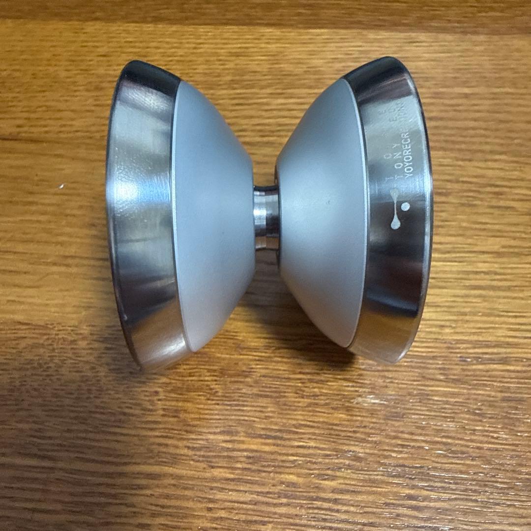 ヨーヨーリクリエーション トーン2022 ブラストシルバー - メルカリ