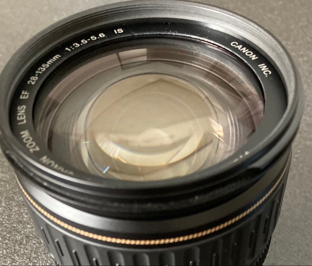 Canon EF レンズ 28-135mm F3.5-5.6 IS USM