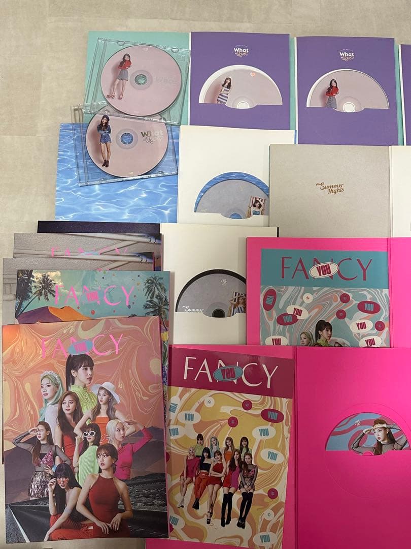 twice グッズ バラ売り 即購入× - メルカリ