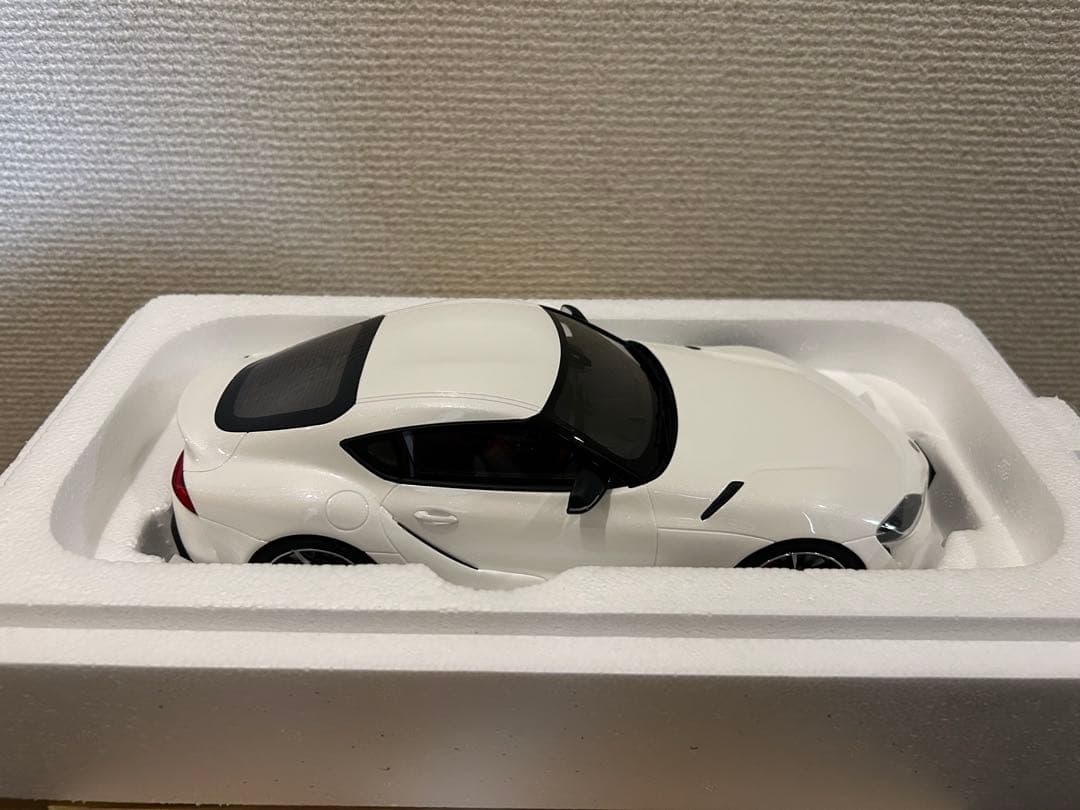 KSR18045W 京商 さむらい トヨタ GR スープラ