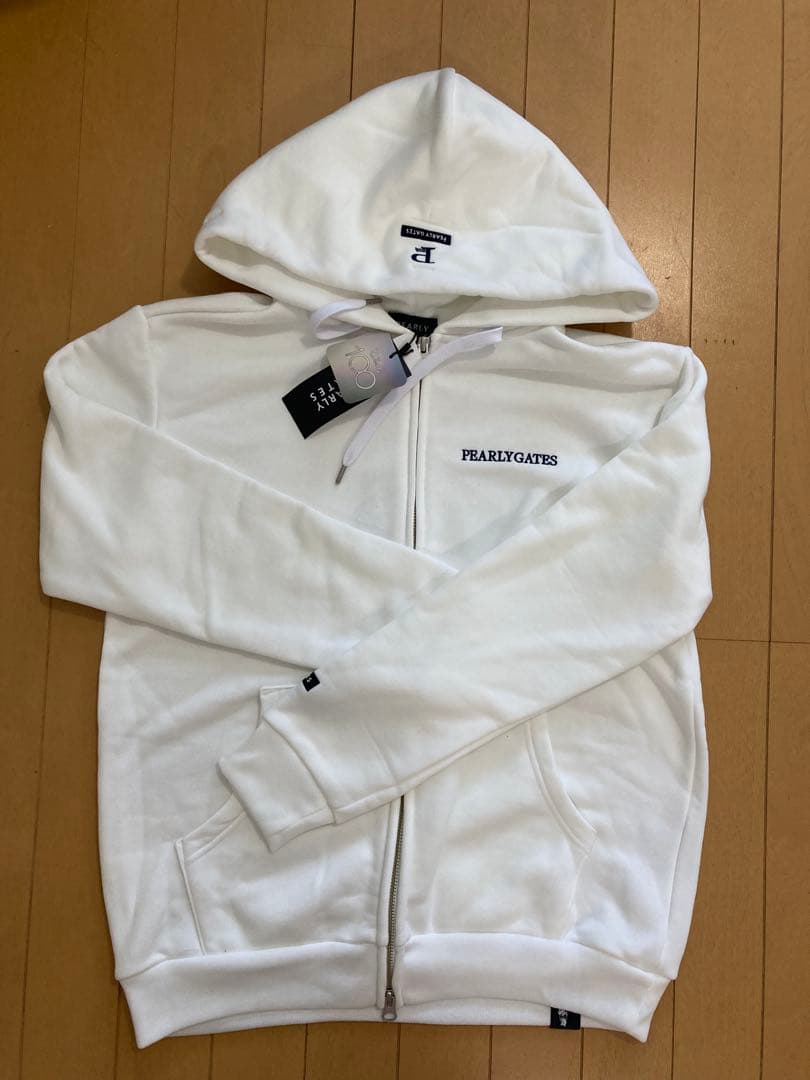 パーリーゲイツ プーさん パーカー 新品 - メルカリ