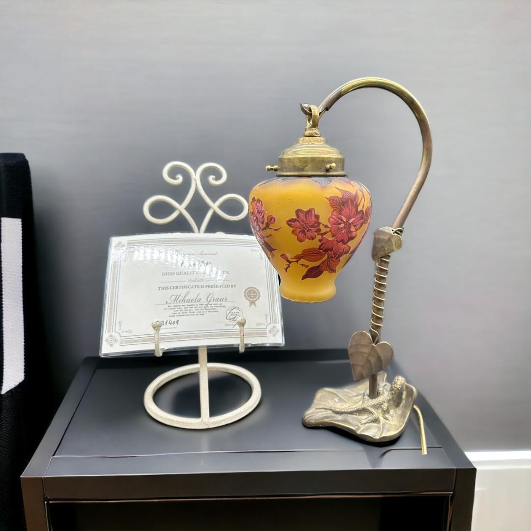 エミールガレ　一灯吊りランプ 　林檎紋　カメオ彫り　被せガラス　高さ39ｃｍ エミールガレ 一灯吊りランプ 林檎紋 カメオ彫り 被せガラス 高さ