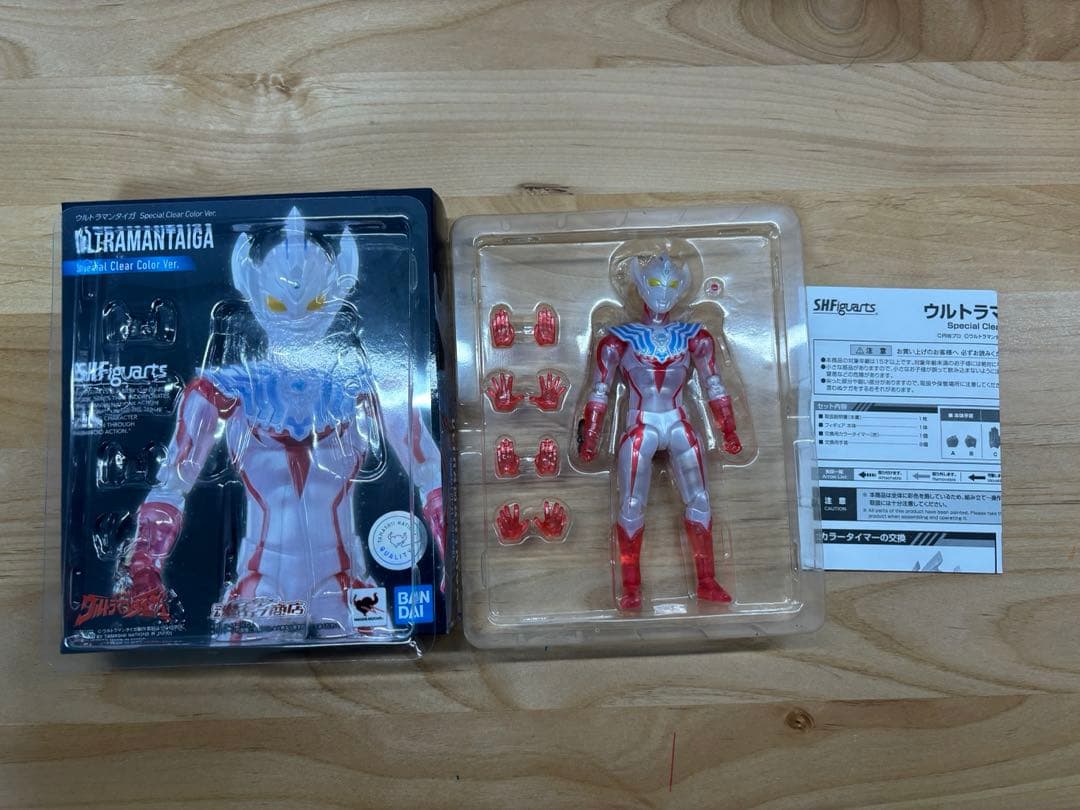 フィギュアーツ　ウルトラマンタイガ他