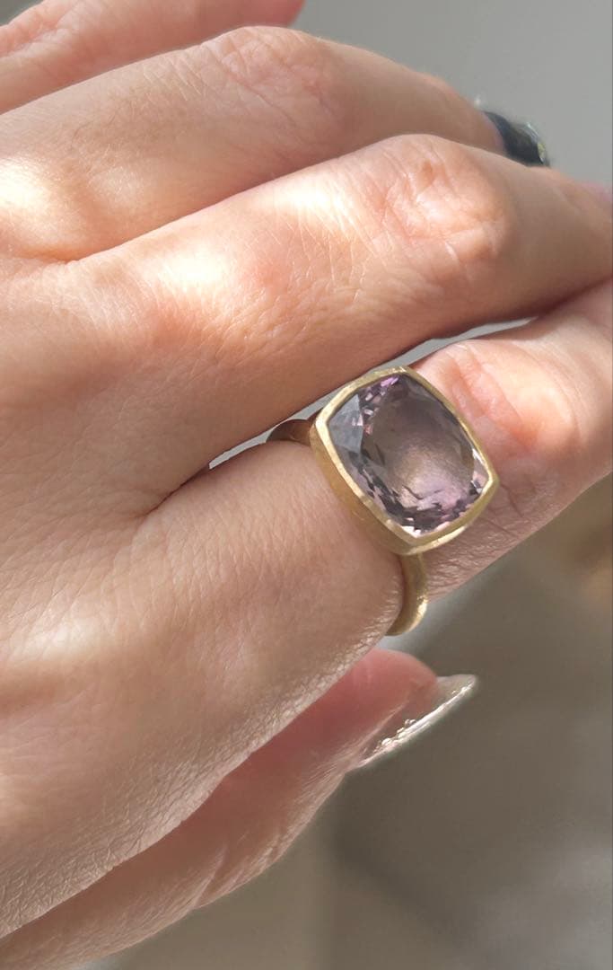 ★美品★年末年始特別価格★k18 リング★7.7g★天然石