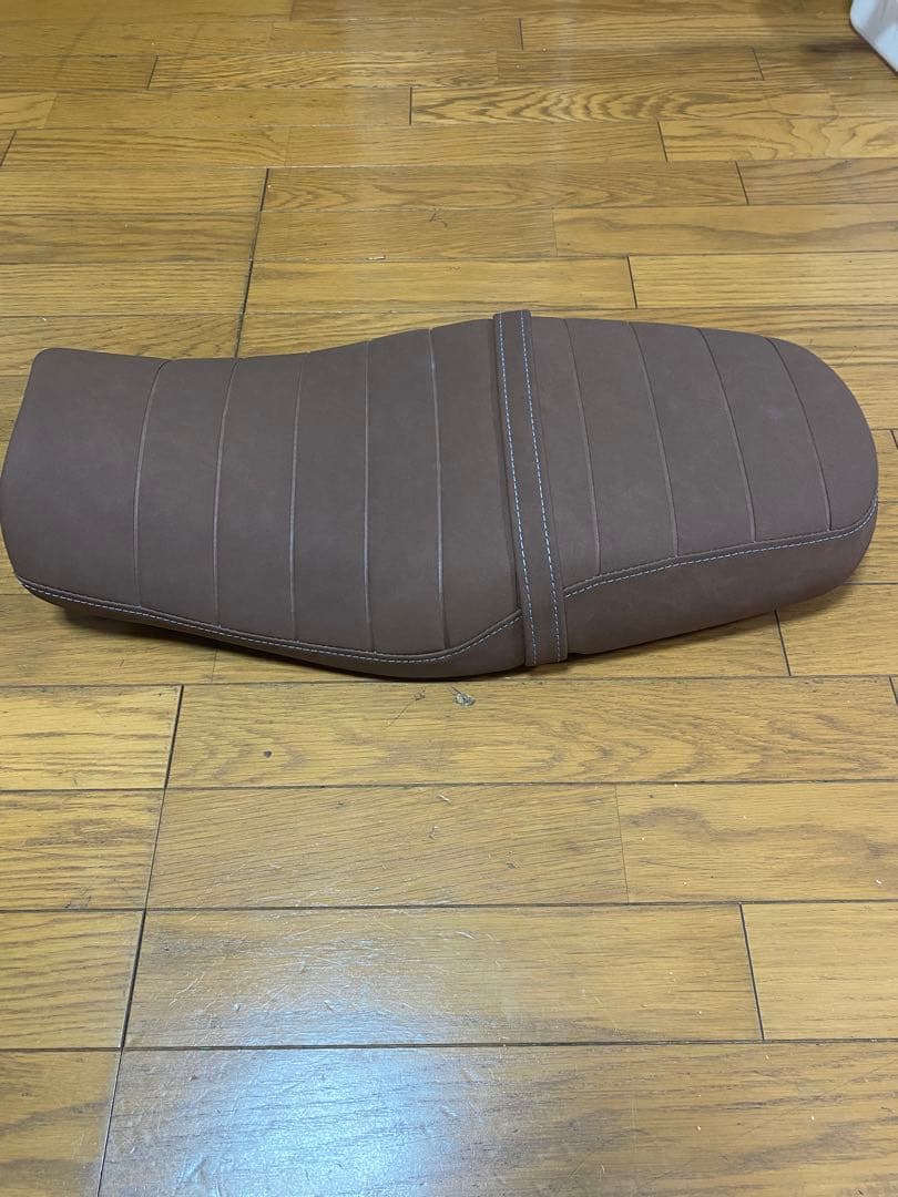 xsr155 純正シート（茶）アンコ抜き加工品 imgrc0107139552.jpg