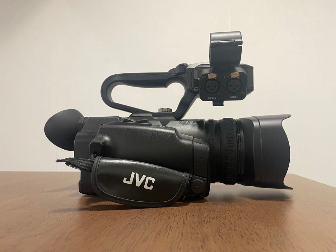 JVC GY-HM185 4K ビデオカメラ - メルカリ