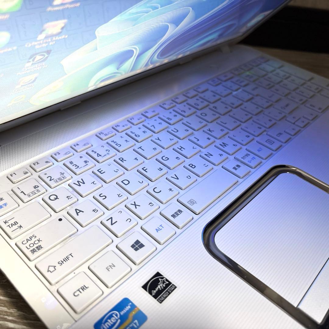 爆速仕様Core i7 東芝dynabookノートパソコン SSD Webカメラ - メルカリ