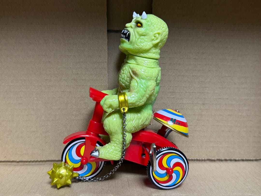 M1号 ISH ガリガンタス 三輪車 ソフビ ブルマァク bemon 双頭巨人