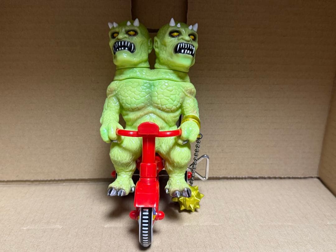 M1号 ISH ガリガンタス 三輪車 ソフビ ブルマァク bemon 双頭巨人