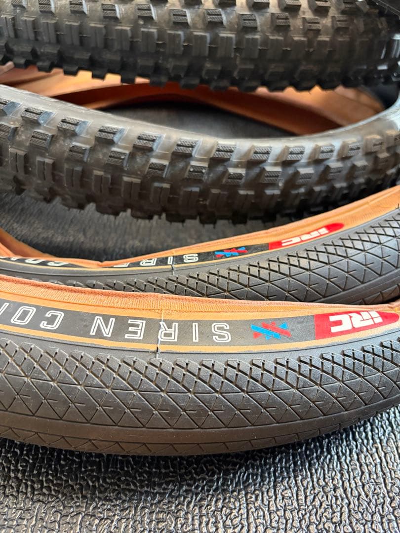 新品 20x21.5シュワルベマラソン セット 406 ミニベロ irc タイヤ