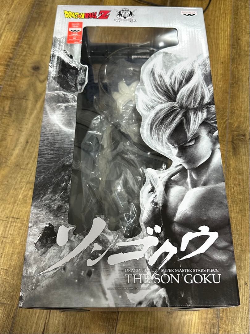 SMSP孫悟空03カラー　海外正規品 SMSP超サイヤ人の悟空国内正規品と海外正規品の違いが知りたい方へこの