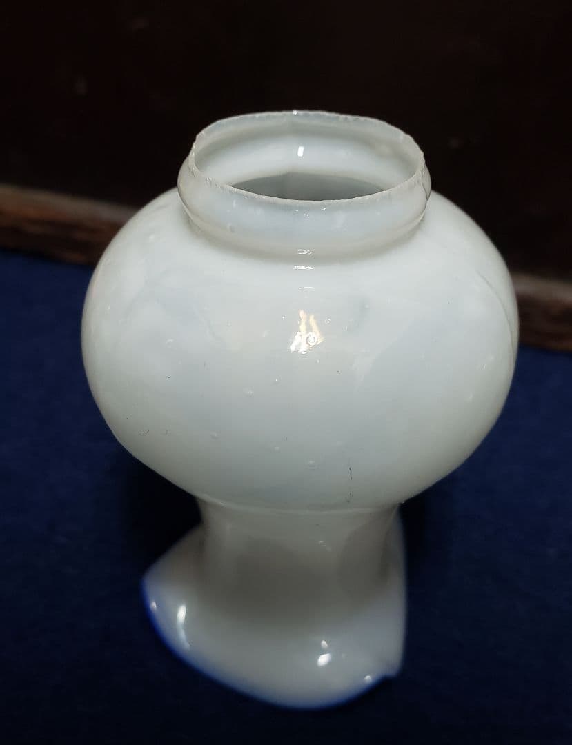 豆ランプ 火屋 ホヤ 乳白 金魚ほや 明治 大正 アンティーク レトロ ガラス