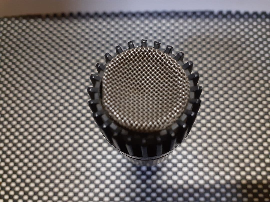 SHURE SM57 ビンテージUSA製 Unidyne 網部分に少しへこみ。 - メルカリ
