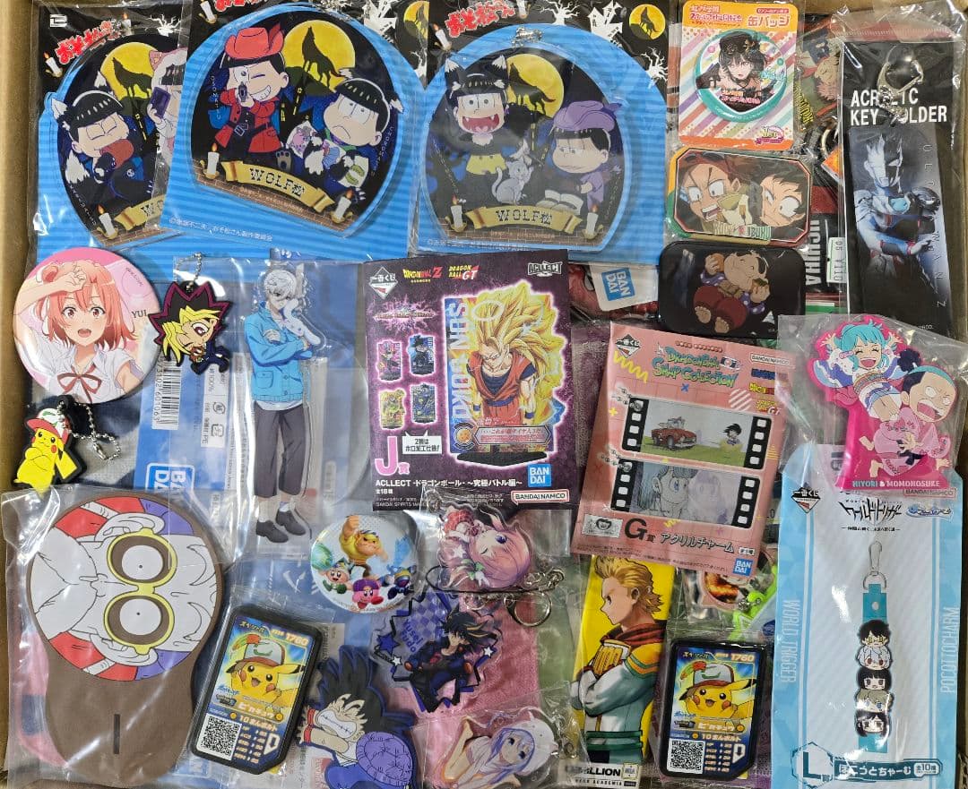 アニメグッズなど 140サイズ ノンジャンル 大量 まとめ売り 約500点