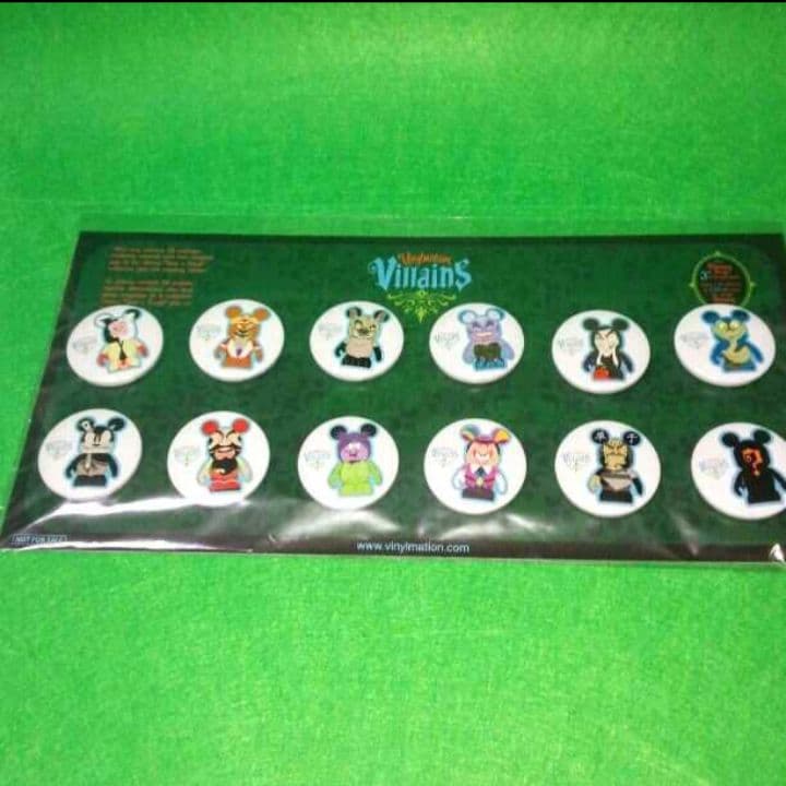 ディズニー　フィギュア　バイナルメーション　アースラー　ヴィランズ　1　カートン