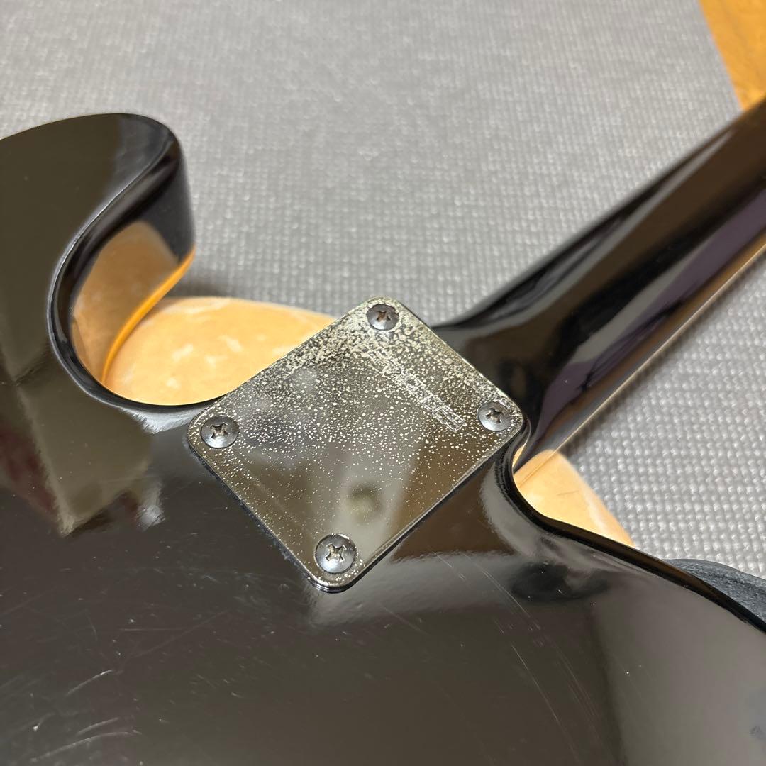 Fernandes エレキギター (布袋風カットステッカー貼付済)