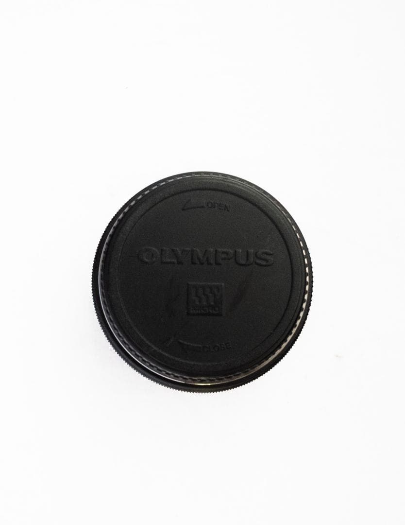 OMオリンパス レンズ M.ZUIKO14-42mm F3.5-5.6 _黒