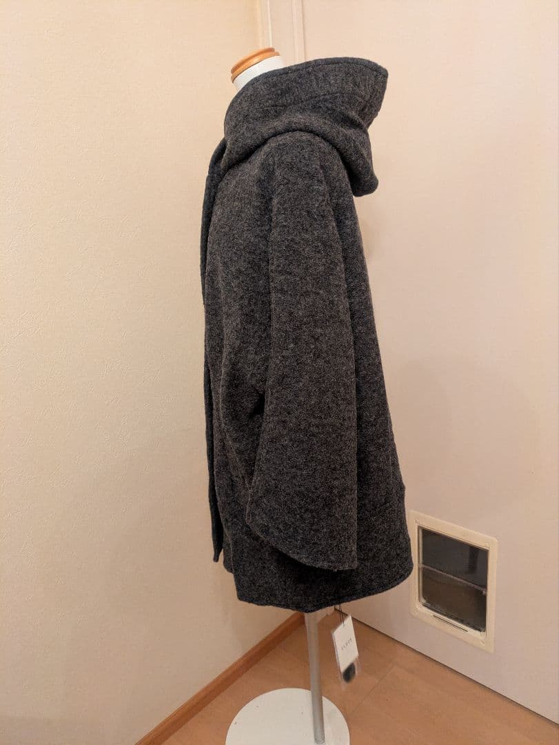 ヤマダヤ CLOVE 圧縮ウールフードコート チャコールグレー