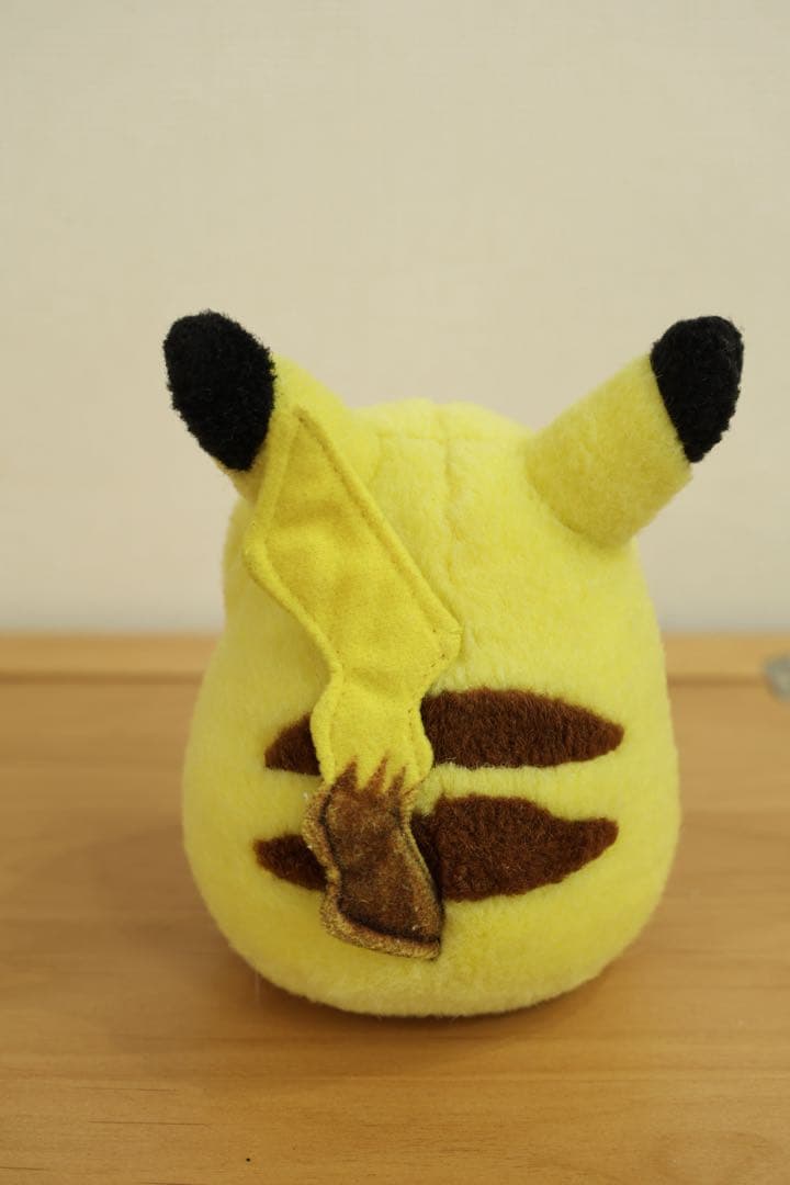 ポケモン TOMY ピカチュウ ぬいぐるみ 初期ピカ②
