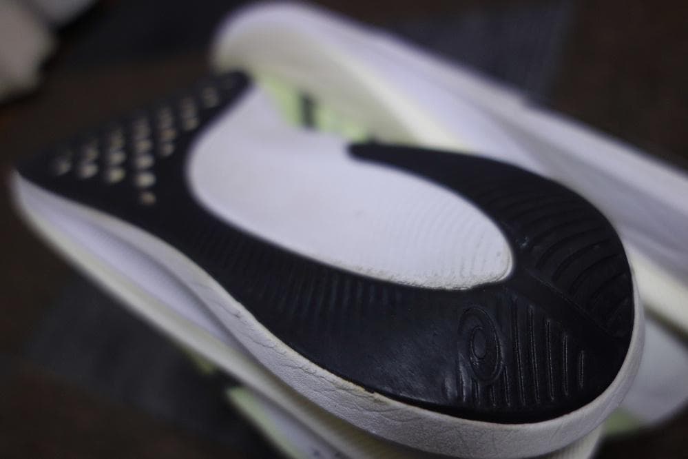 値下げ不可　アシックス　ｓ4　26.5ｃｍ　ｓ4+　yogiri 箱あり