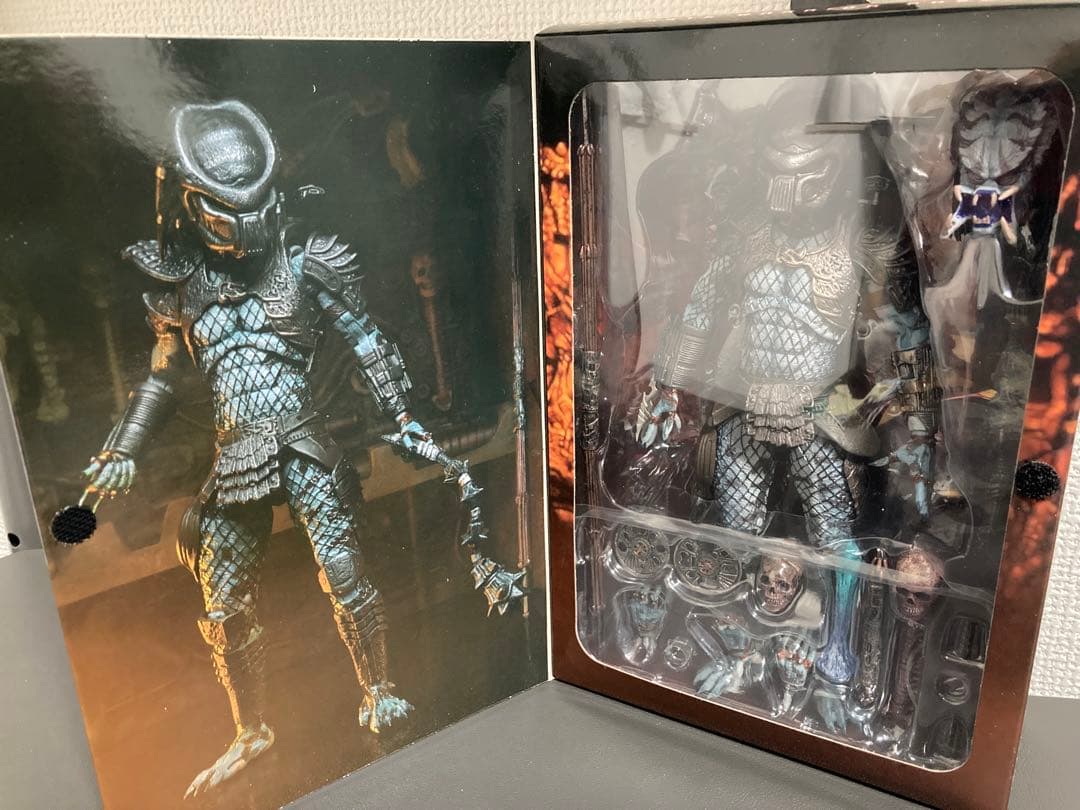 ネカ　NECA ウォーリアー　プレデター　プレデター2