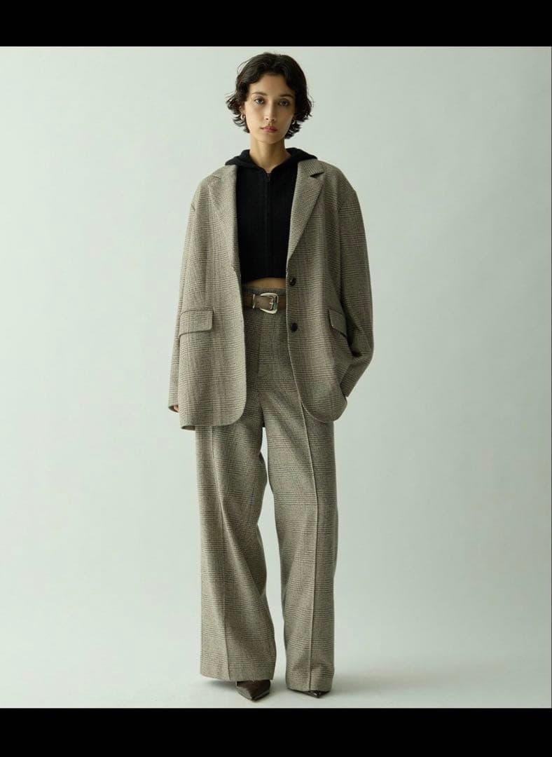 2025AW【Drawing Numbers】ブラック クロップドニットパーカー - メルカリ