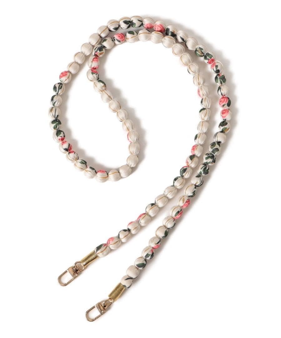 BEAMS COUTURE ルルメリーの携帯ストラップ - メルカリ