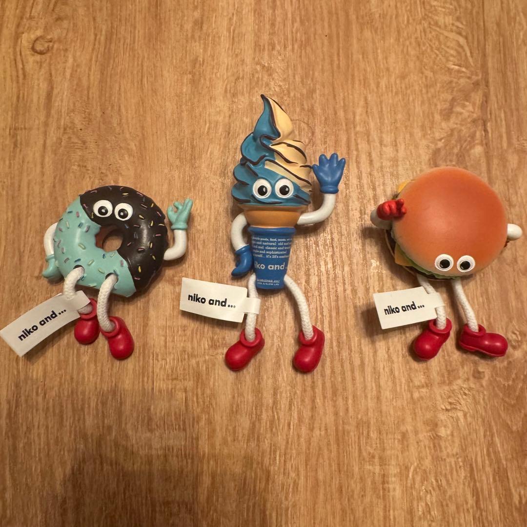 niko and... 【FLAVORS】コラボ お座りオブジェ　3個セット