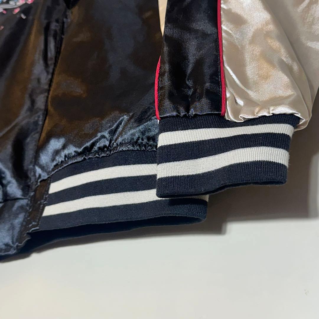 新品未使用】刺繍スカジャン和柄 黒金M〜Lサテン 桜 富士山 五重塔