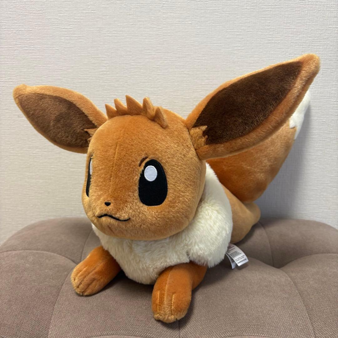 ぬいぐるみ 等身大イーブイ 寝そべり ポケモンセンター - メルカリ