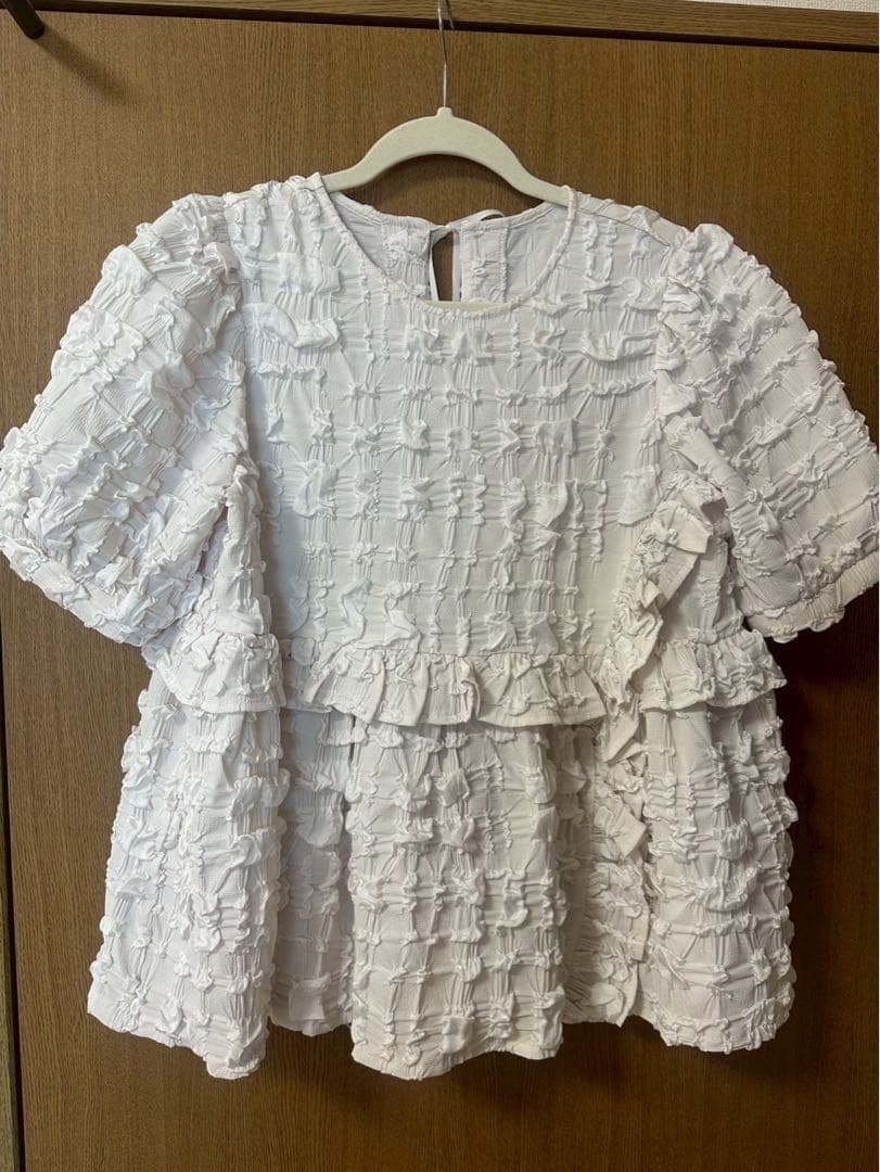 TREFLE+1 ワッフルトップス トレフルプラスワン ブラウス フリル