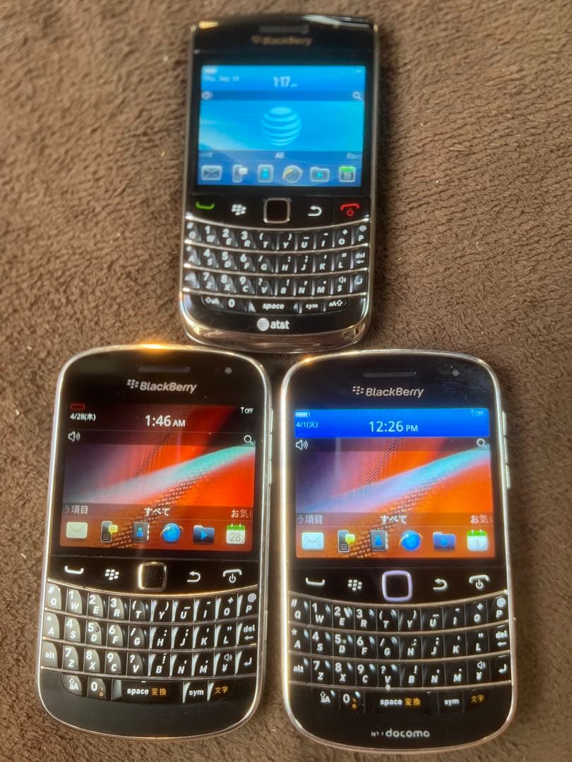 BlackBerry Bold9900、9700三台セット Bold are the best : r/blackberry