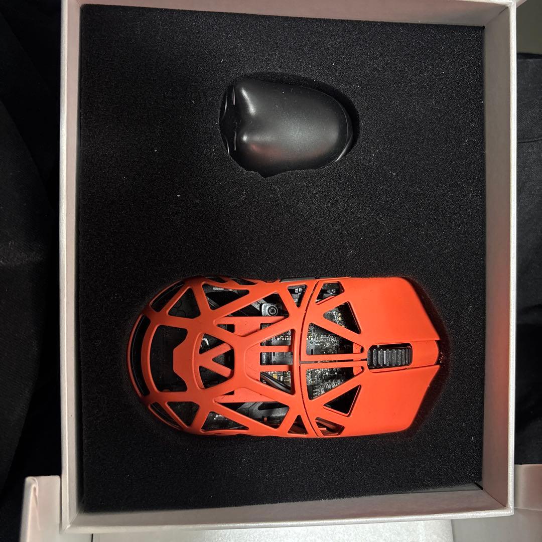 Beast x mini オレンジ Beast X Mini Pro Magnesium Gaming Mouse - Side Slits