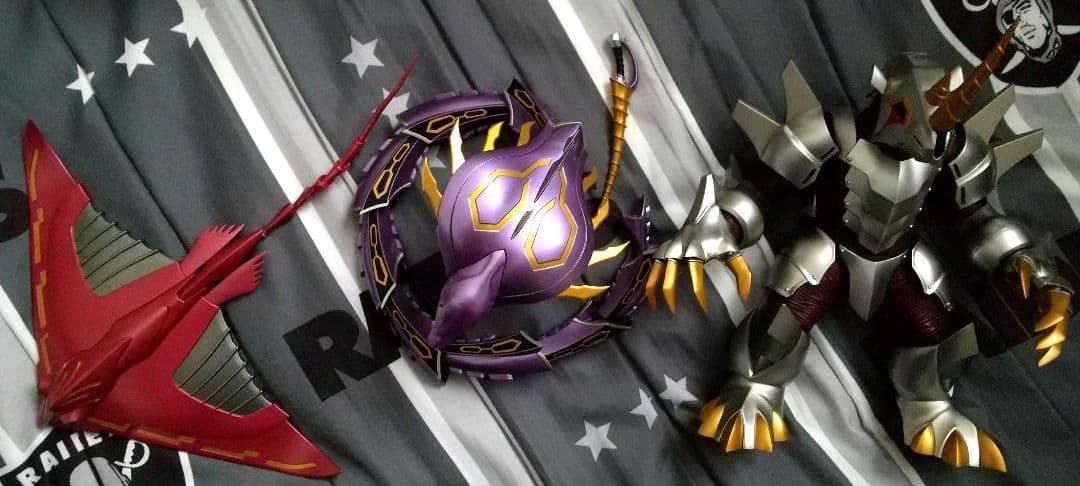 SHフィギュアーツ ミラーモンスター 5体セット 画像のものがすべてです