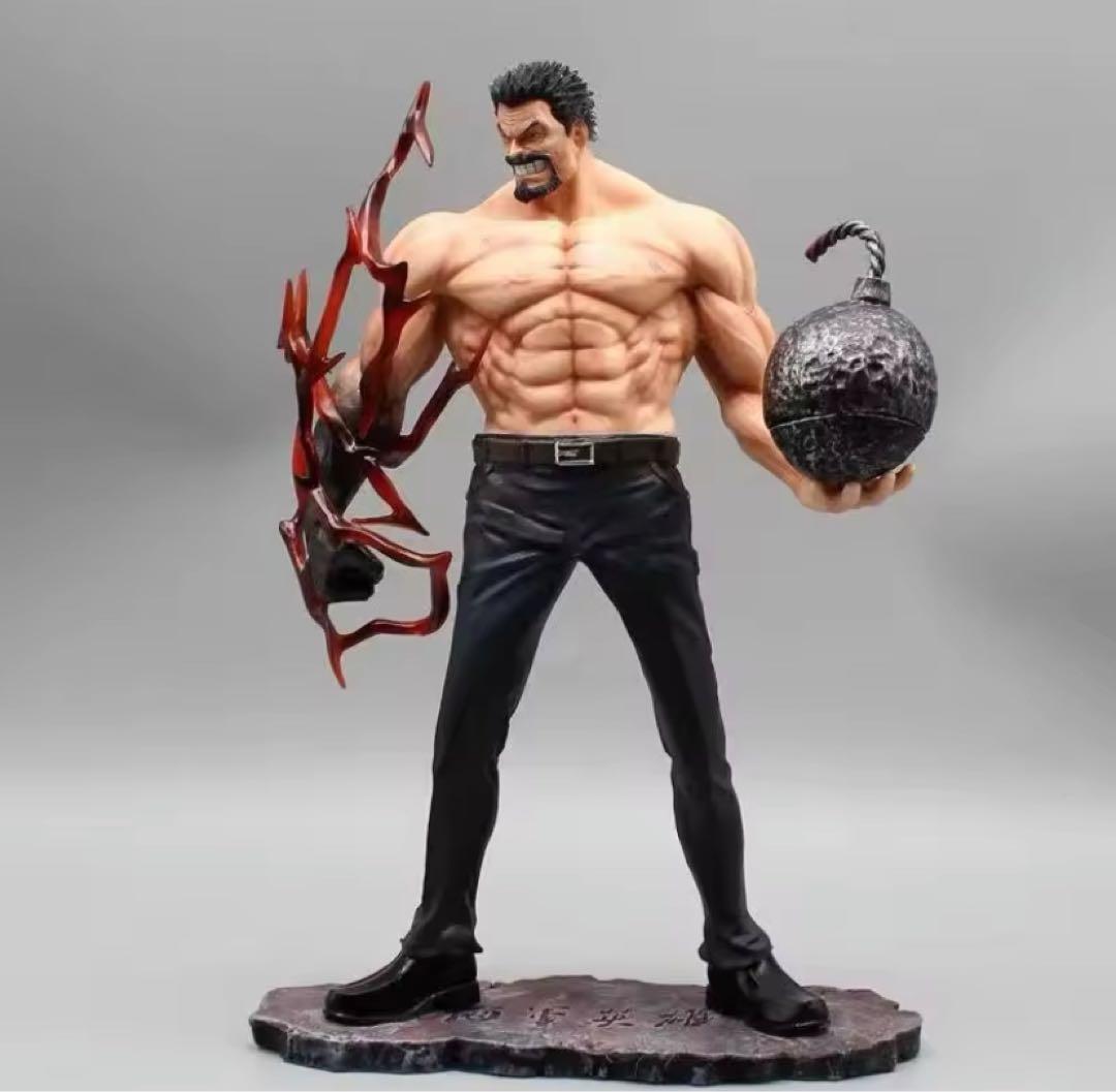 ワンピース 海軍の英雄 モンキー・D・ガープ フィギュア ガレージ