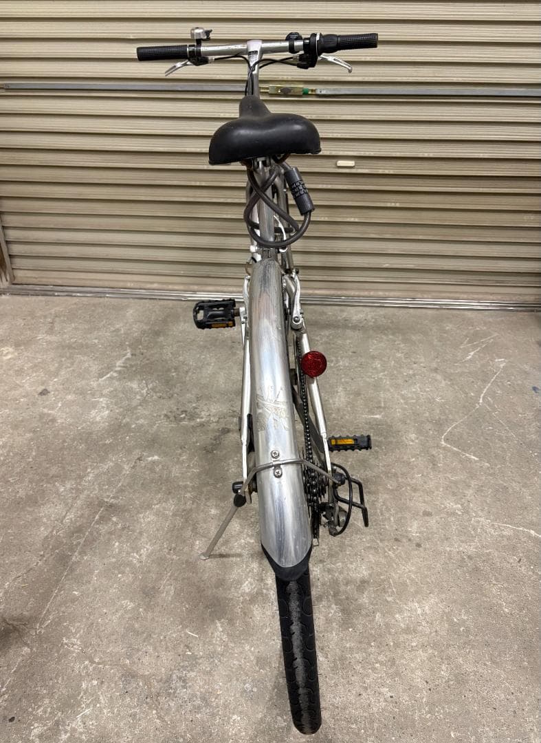 廃盤 無印良品 クロスバイク 700×38C アルミ シマノ6段 シルバー