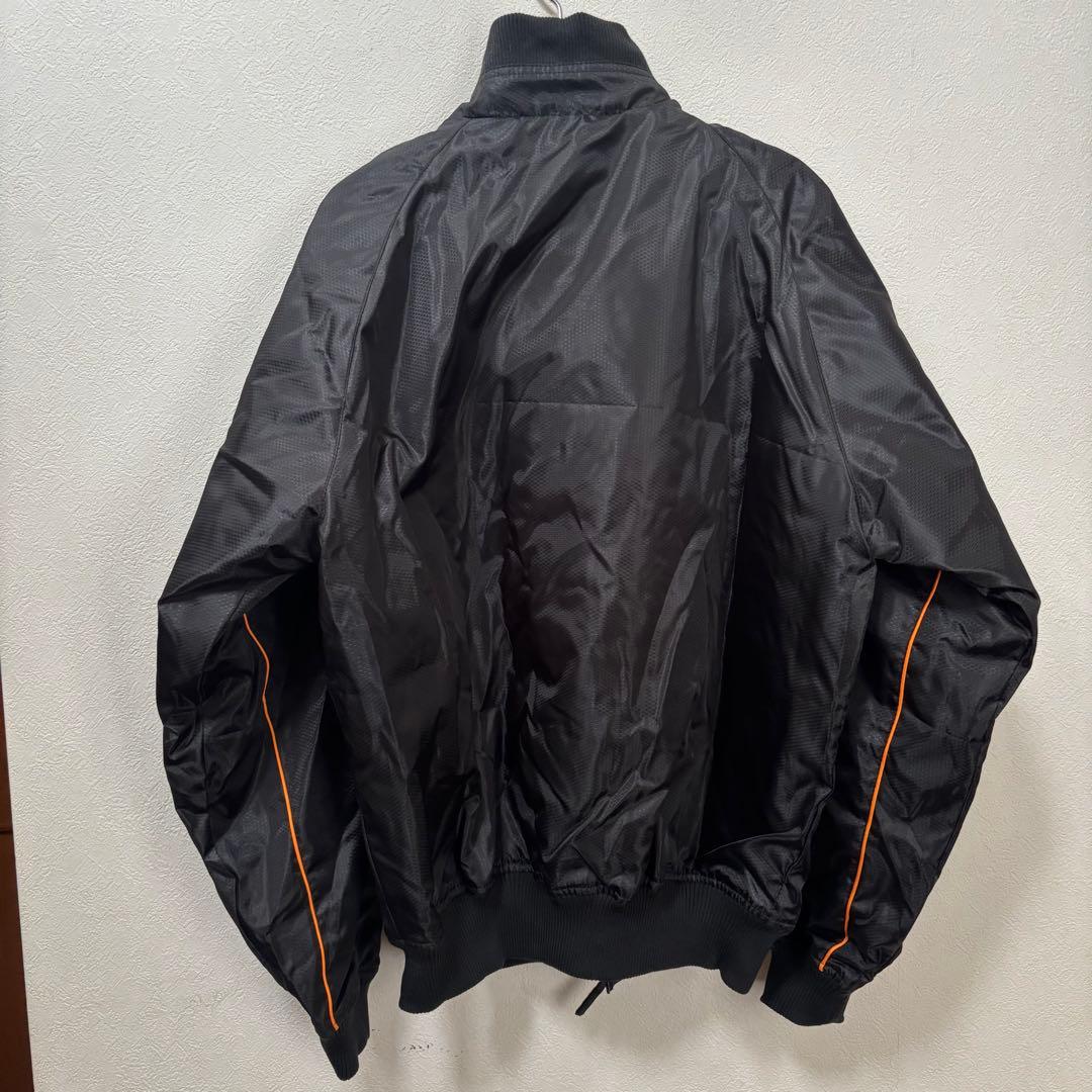 読売巨人 ジャイアンツ ブルゾン ジャンパー ナイロンジャケット