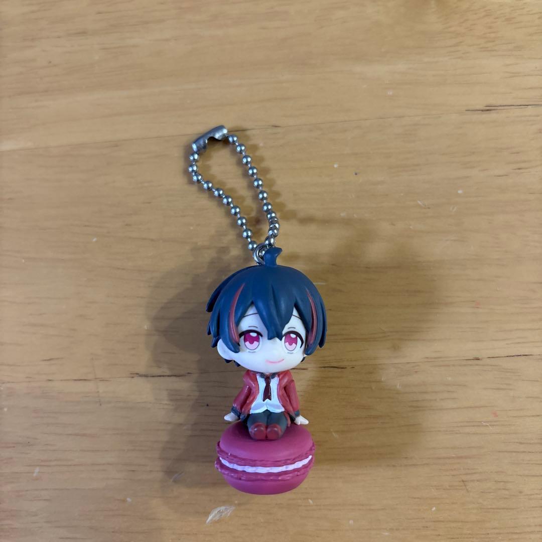 カラフルピーチ マスコットチャーム マカロン ゆあんくん - メルカリ