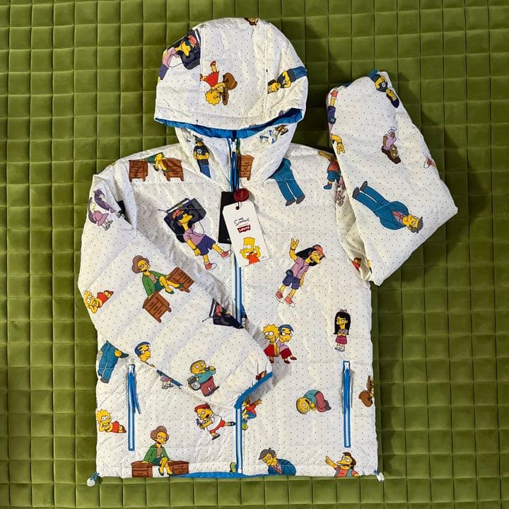 LEVI'S×SIMPSONSリバーシブルパッカブルジャケット ダウンジャケット