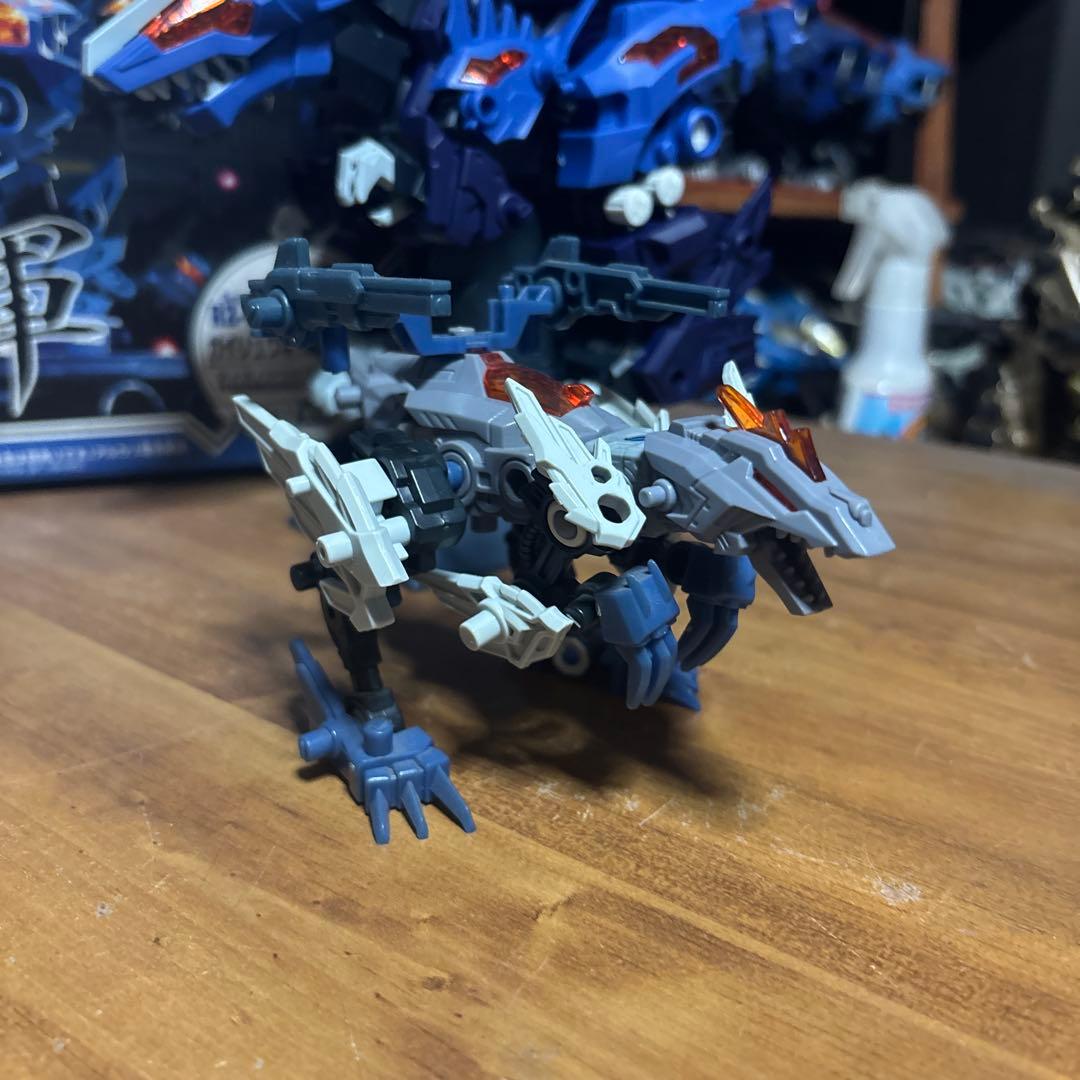 TOMY メカ生体ゾイド 凱龍輝バスター エヴォフライヤー セット - メルカリ