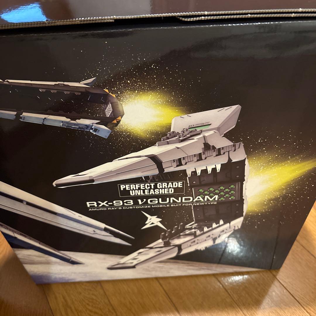 輸送箱傷あり PG UNLEASHED 1/60 RX-93 νガンダム - メルカリ