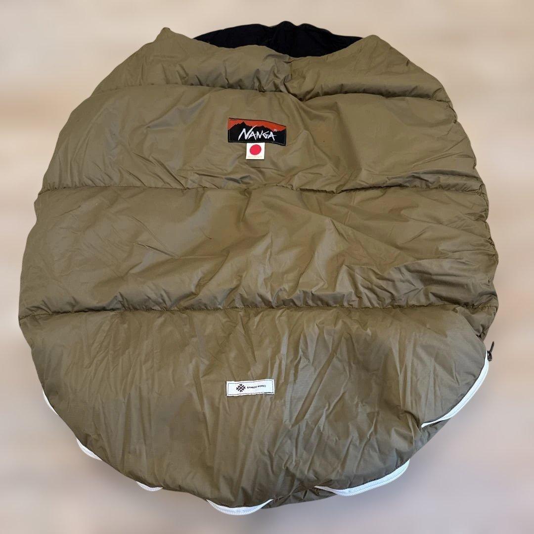 NANGA【お犬様シュラフ】寝袋 ベージュ/ブラック 200e37e533f9435c06d08e5c358c48