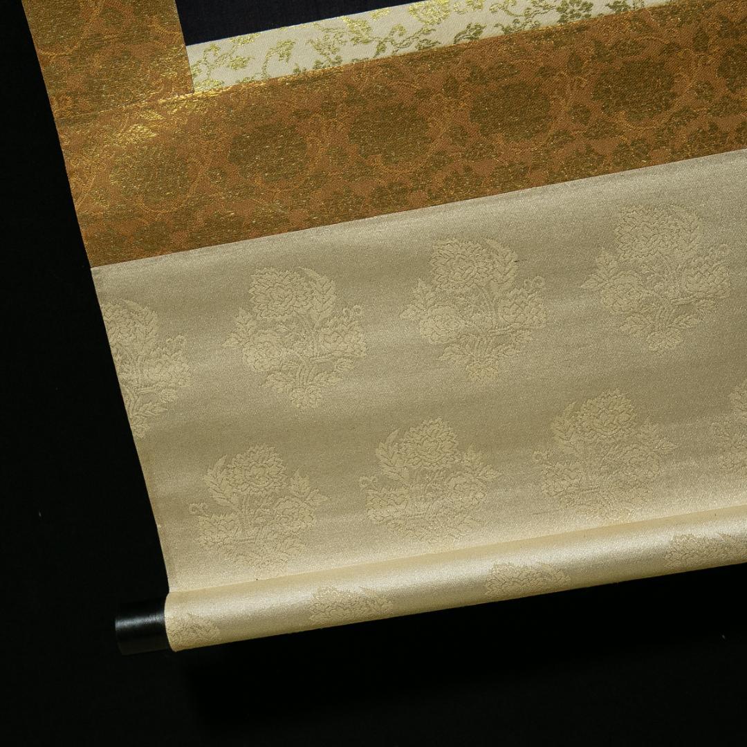 掛軸-1698　永田華堂　聖観音　紺紙金泥　共箱　仏教絵画