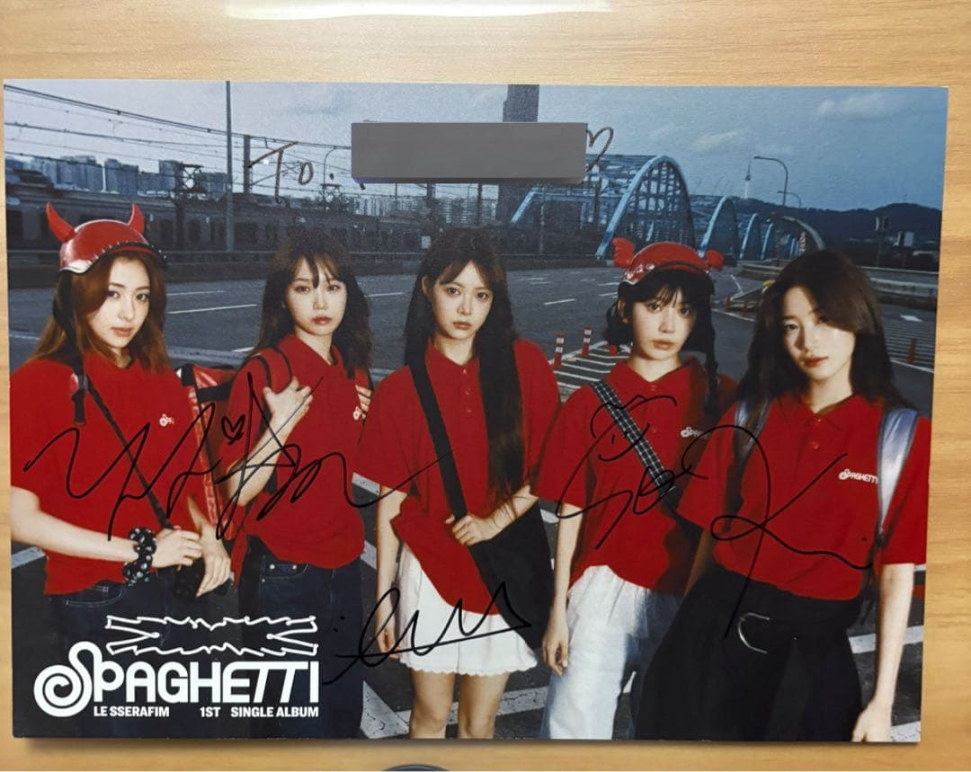 LE SSERAFIM SPAGHETTI タワレコ 全員サイン会 直筆 サイン - メルカリ
