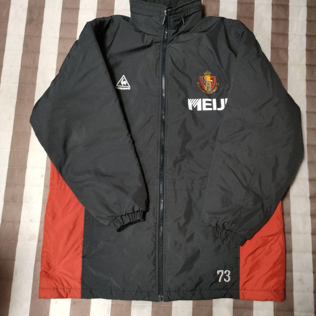 半*雄様 名古屋グランパスエイト ベンチコート 73 - メルカリ