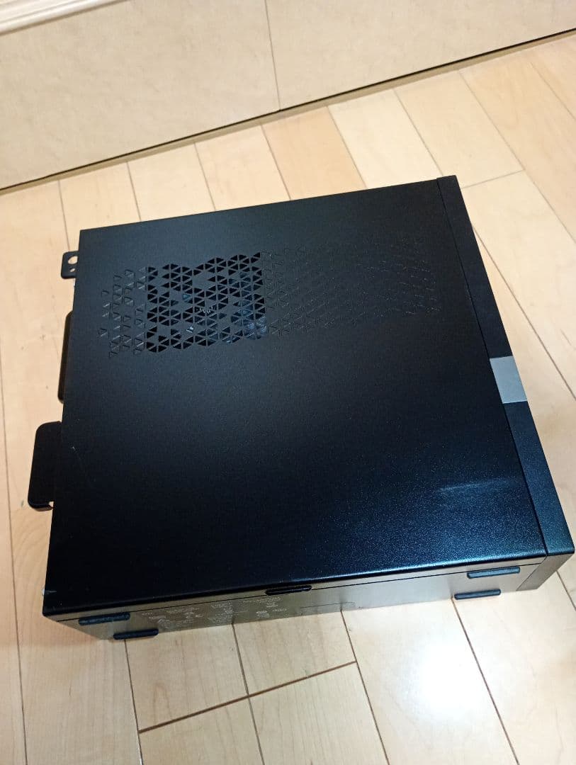 DELL3470正規windows11/8世代CPU無線内蔵メモリ8G/500G - メルカリ