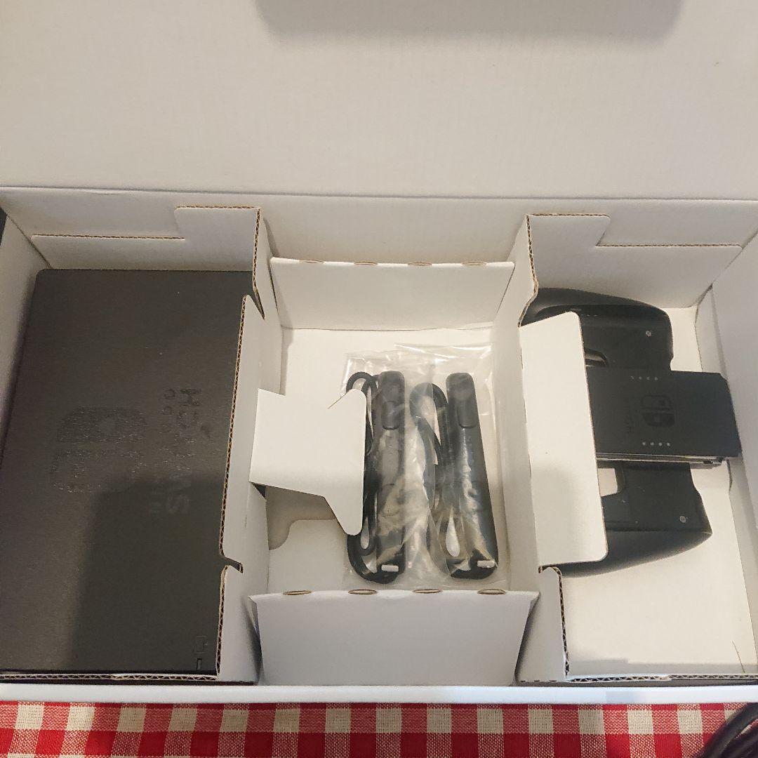 HAC-001 ポーチSDカード保護シート付きSwitch 本体 グレー 箱あり