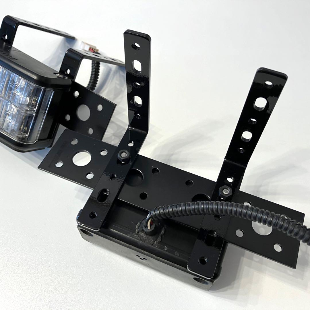 本物純正・覆面パトカー用】パトライト製 前面警光灯 左右2個セット