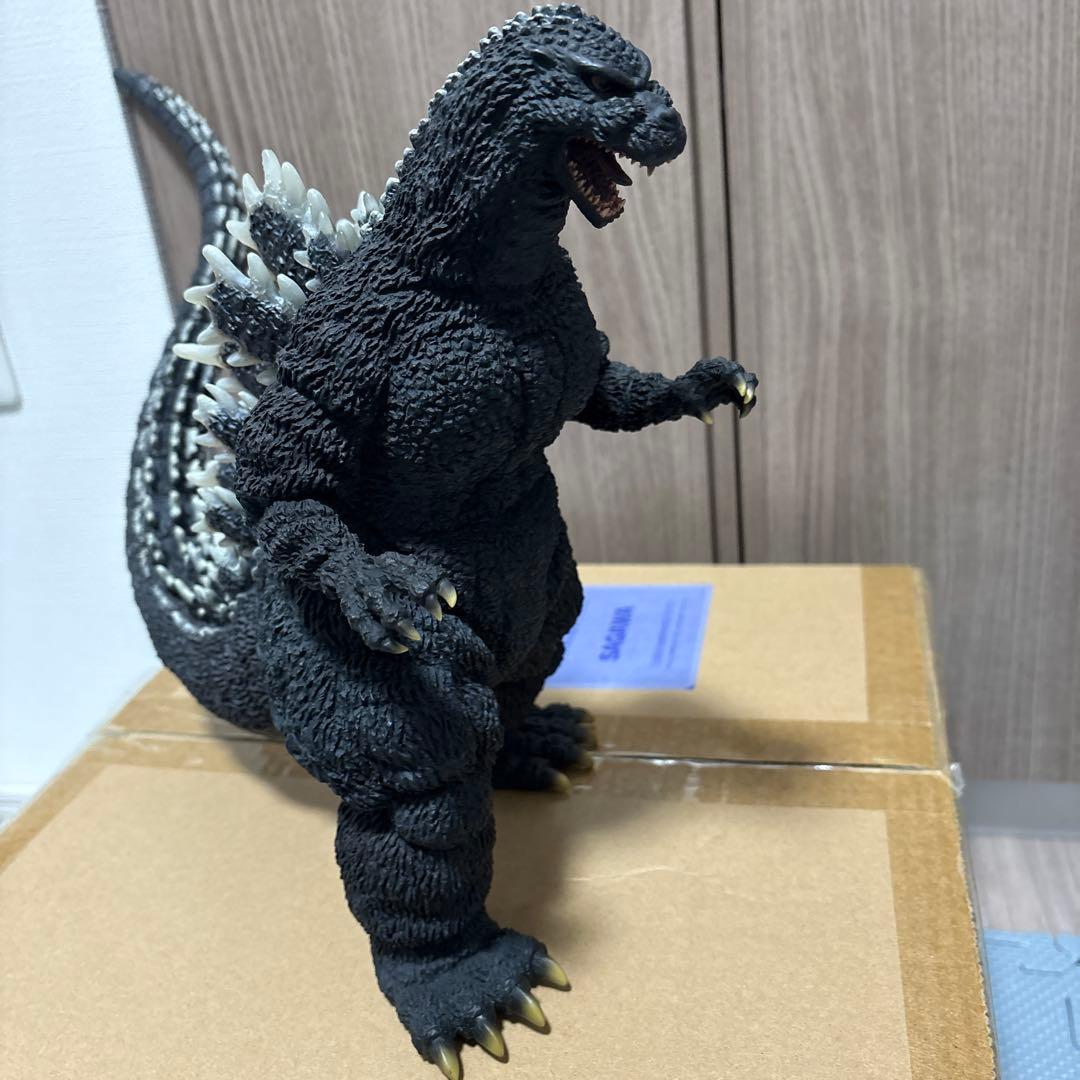 酒井ゆうじ造形コレクション ゴジラ(1991)新宿バージョン 発光Ver.